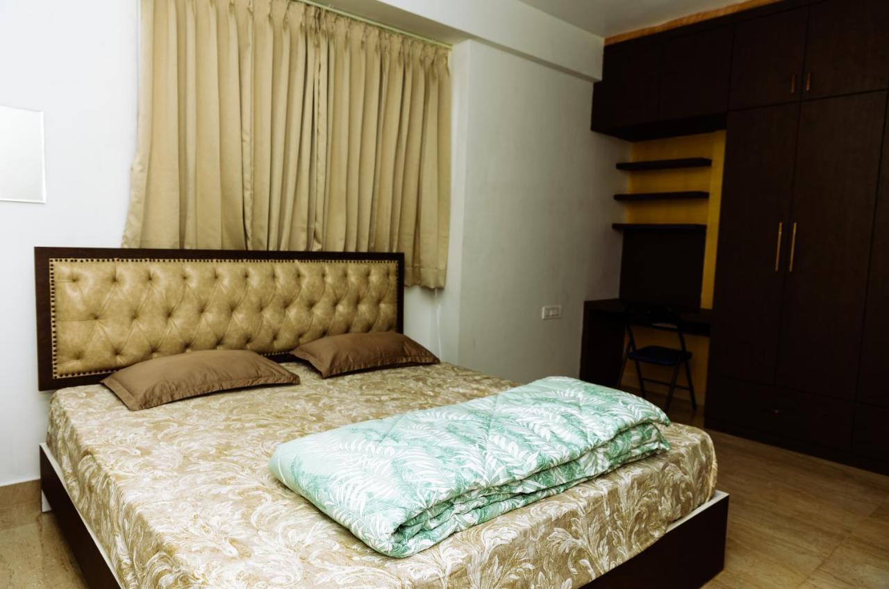 Rvr Home - Beautiful Rooms 벵갈루루 외부 사진