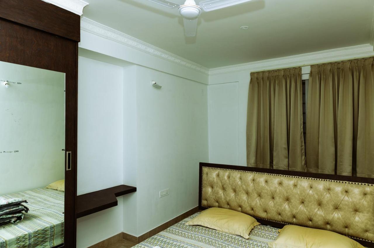 Rvr Home - Beautiful Rooms 벵갈루루 외부 사진