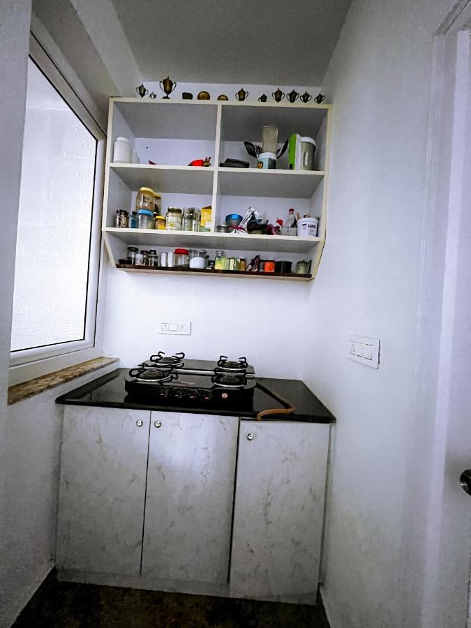Rvr Home - Beautiful Rooms 벵갈루루 외부 사진