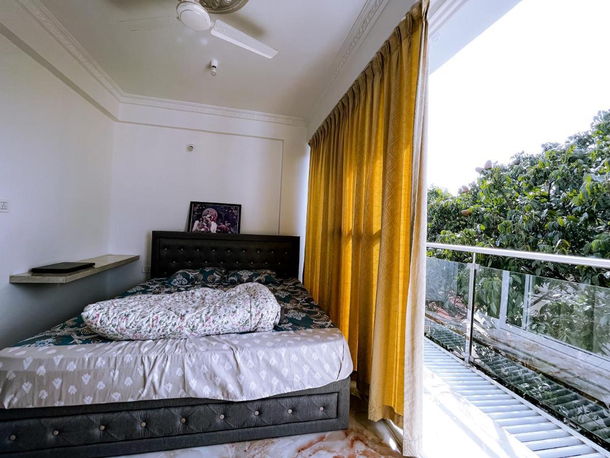 Rvr Home - Beautiful Rooms 벵갈루루 외부 사진